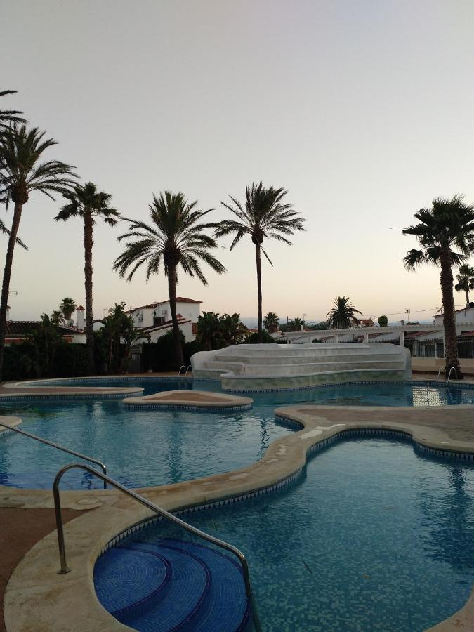 Apartamento Parchis Con Piscina Денія Екстер'єр фото